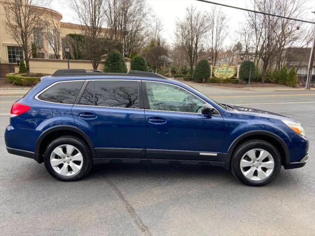 2010 Subaru Outback 2.5i Premium