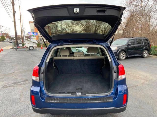 2010 Subaru Outback 2.5i Premium