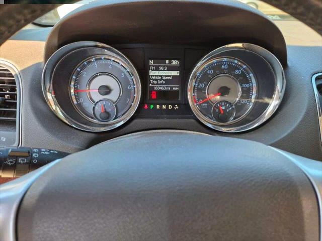 2012 Chrysler Town & Country Touring-L