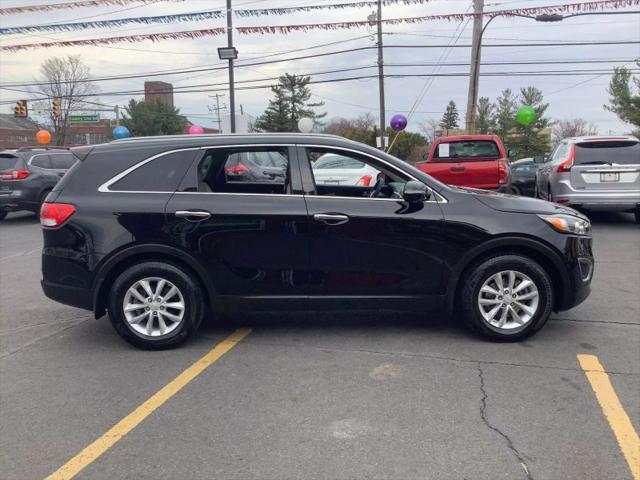2017 Kia Sorento 2.4L LX