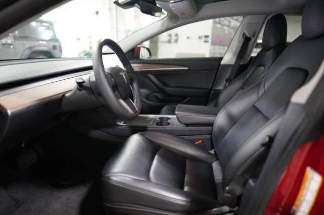2022 Tesla Model 3 Rear-Wheel Drive
