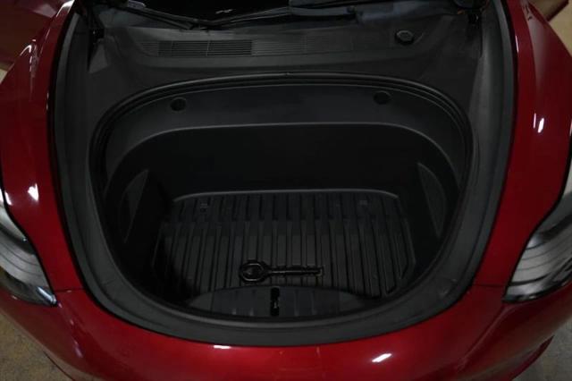 2022 Tesla Model 3 Rear-Wheel Drive