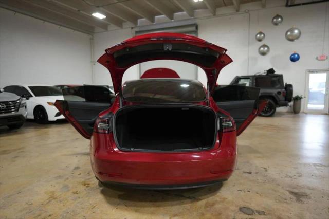 2022 Tesla Model 3 Rear-Wheel Drive
