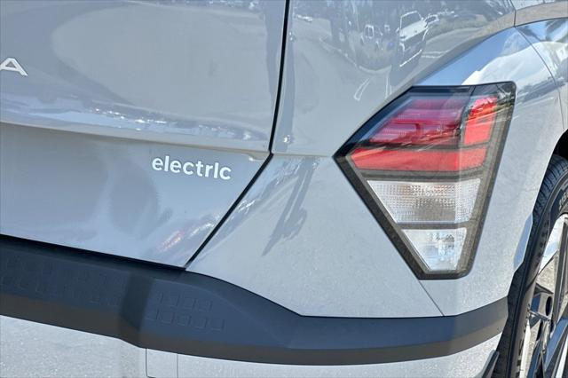 2025 Hyundai Kona EV SEL