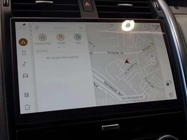 2022 Land Rover Discovery P360 HSE R-Dynamic