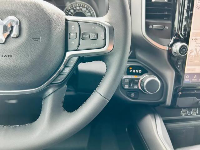 2025 Ram 1500 Big Horn Crew Cab 4x4 5'7" Box