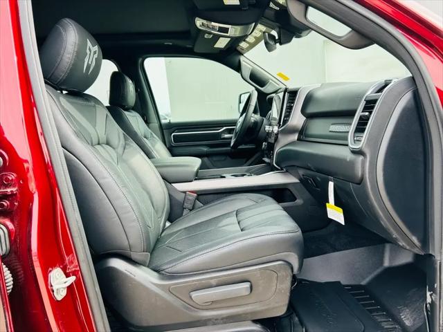 2025 Ram 1500 Big Horn Crew Cab 4x4 5'7" Box