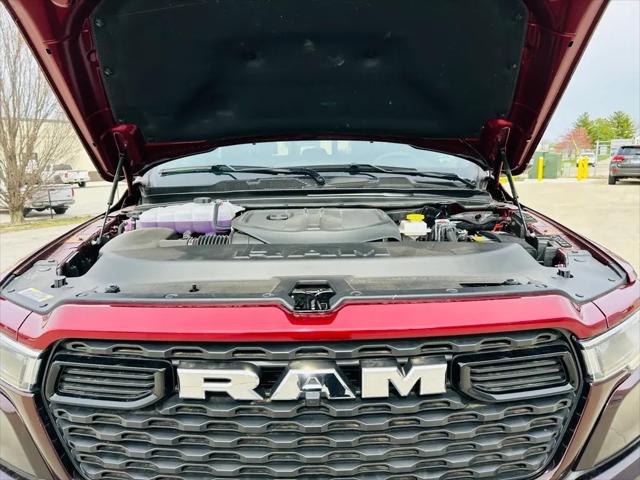 2025 Ram 1500 Big Horn Crew Cab 4x4 5'7" Box