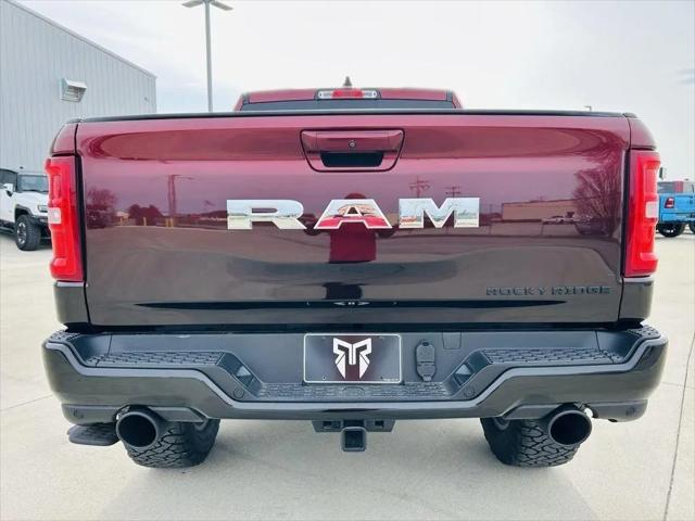 2025 Ram 1500 Big Horn Crew Cab 4x4 5'7" Box
