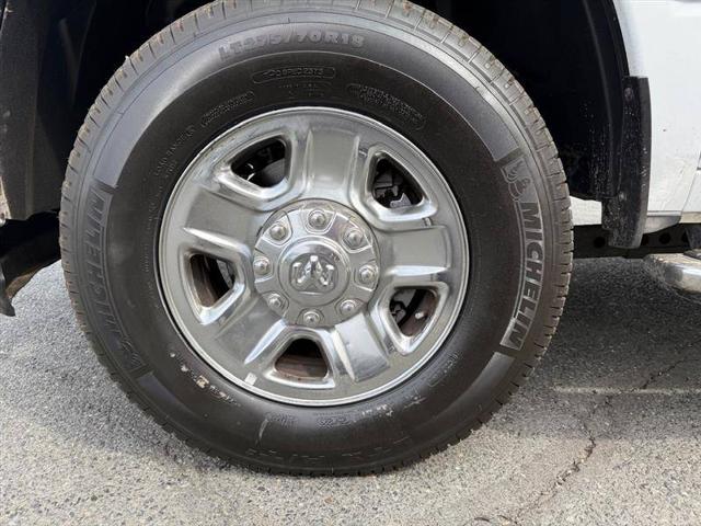 2021 Jeep Ram 2500 Big Horn Crew Cab 4x4 6'4" Box