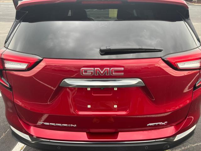 2022 GMC Terrain AWD AT4