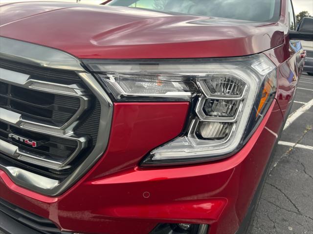 2022 GMC Terrain AWD AT4