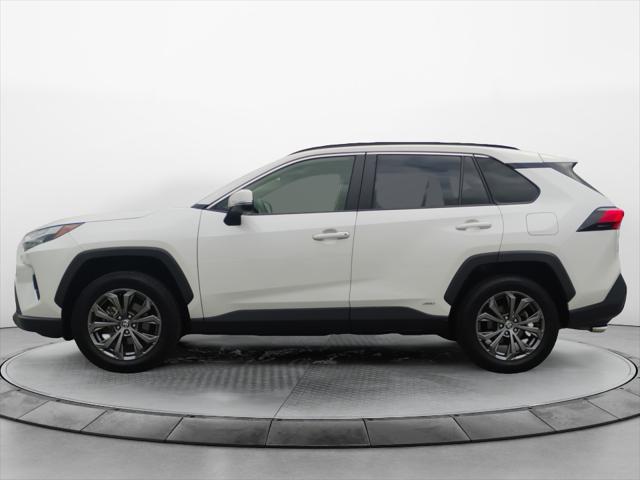 2022 Toyota RAV4 Hybrid XLE Premium