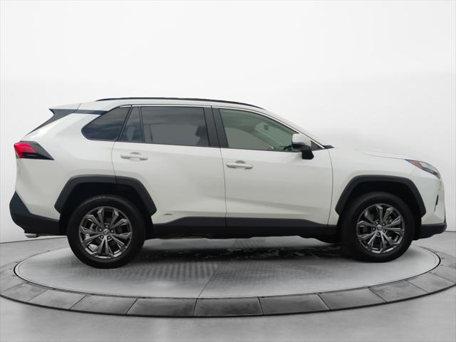 2022 Toyota RAV4 Hybrid XLE Premium