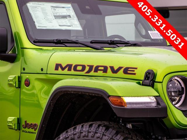 2025 Jeep Gladiator GLADIATOR MOJAVE X 4X4