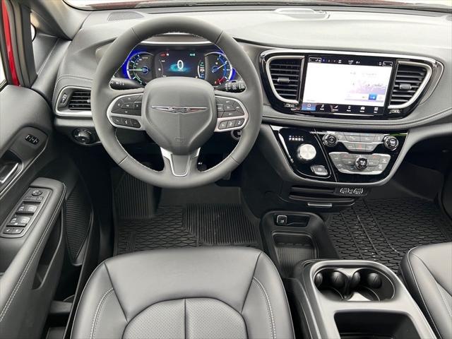 2025 Chrysler Pacifica Hybrid PACIFICA PLUG-IN HYBRID SELECT