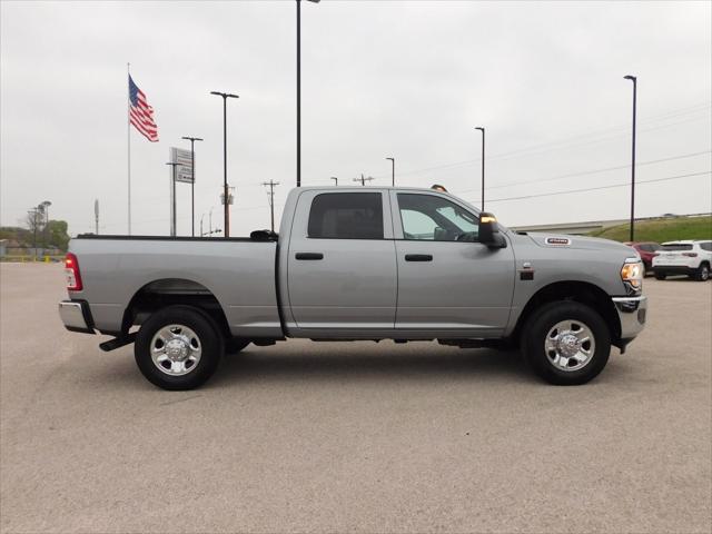 2024 RAM 2500 Tradesman Crew Cab 4x4 64 Box