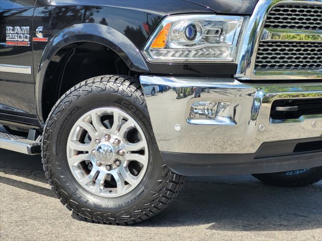 2018 RAM 2500 Laramie Crew Cab 4x4 64 Box