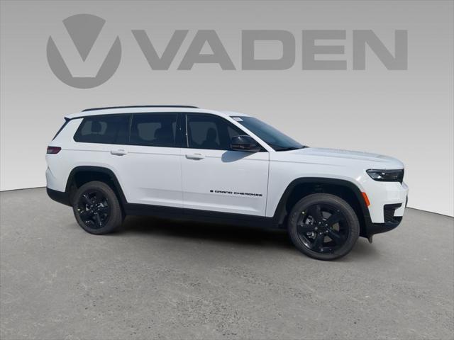 2025 Jeep Grand Cherokee L Altitude 4x2