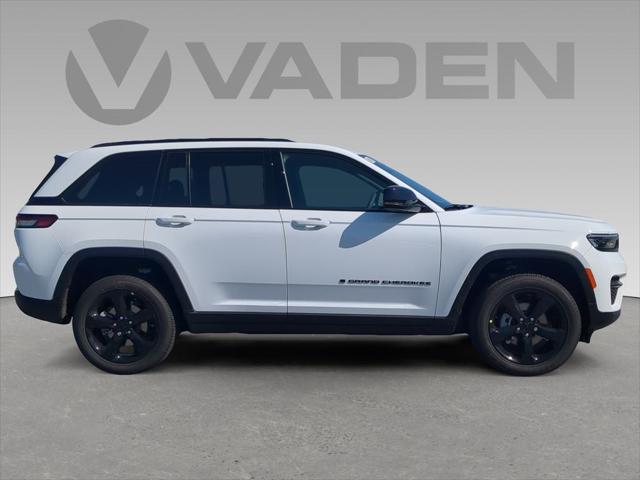 2025 Jeep Grand Cherokee GRAND CHEROKEE ALTITUDE 4X2