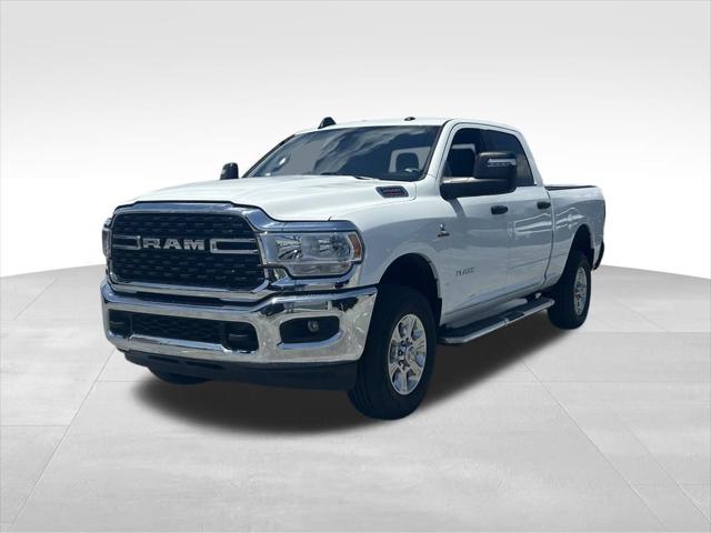 2024 RAM 2500 Big Horn Crew Cab 4x4 64 Box