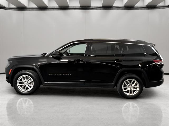 2021 Jeep Grand Cherokee L Laredo 4x4
