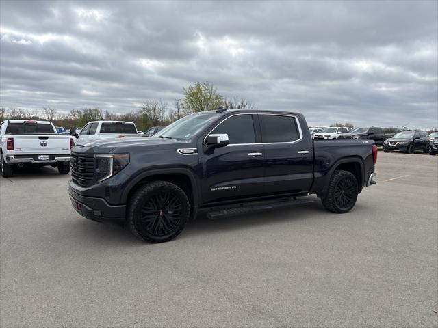 2022 GMC Sierra 1500 4WD Crew Cab Short Box SLT