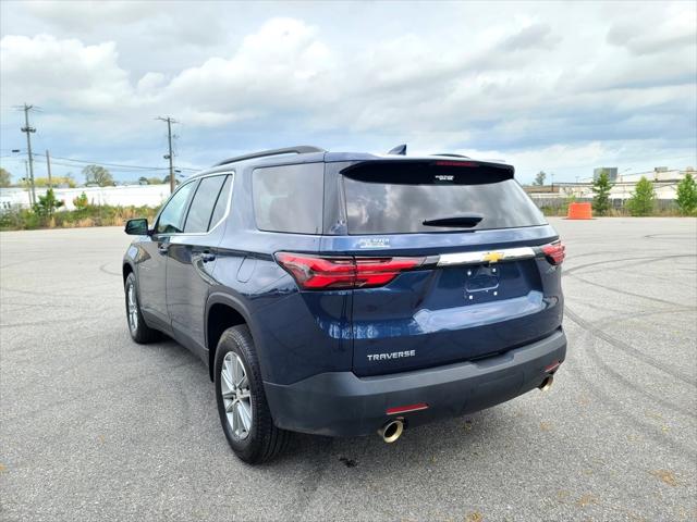2023 Chevrolet Traverse FWD LT Cloth