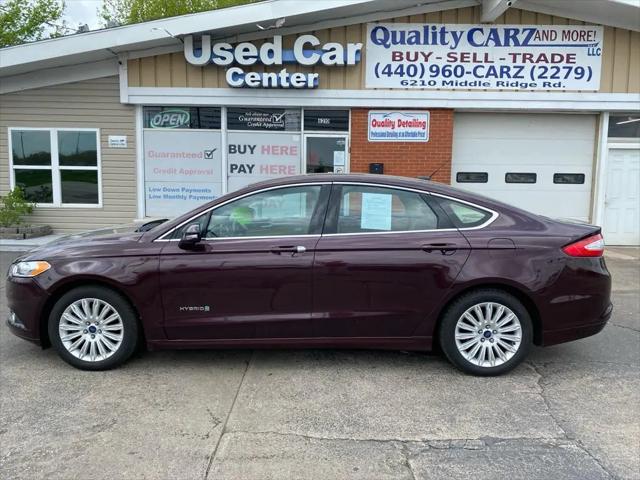 2013 Ford Fusion Hybrid SE for sale in Lorain, OH