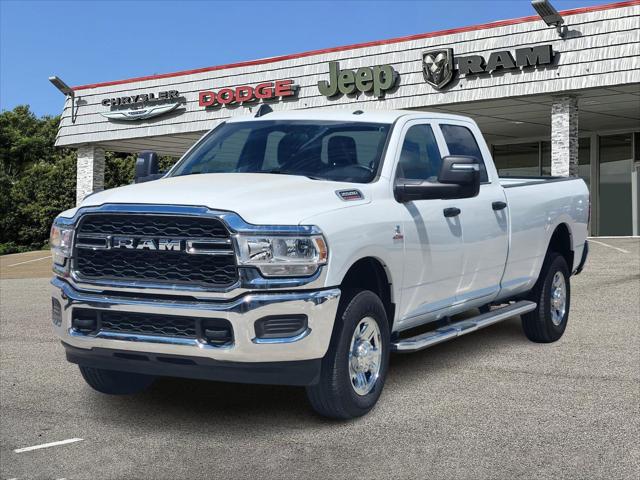 2024 RAM 2500 Tradesman Crew Cab 4x4 8 Box