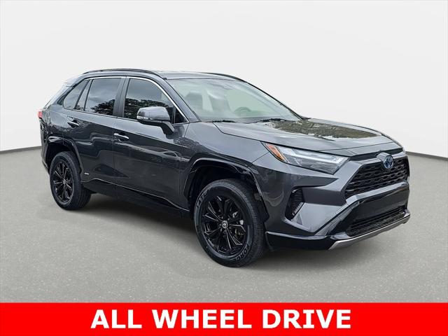 2022 Toyota RAV4 Hybrid SE