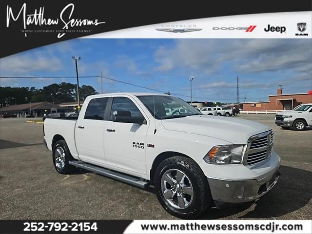 2017 RAM 1500 Big Horn Crew Cab 4x4 57 Box