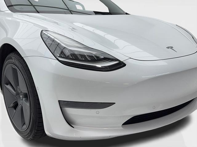 2021 Tesla Model 3 Standard Range Plus Rear-Wheel Drive