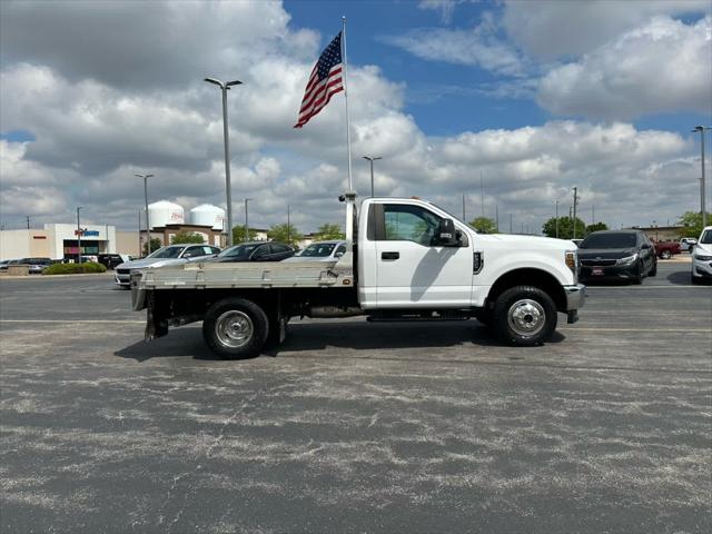 2019 Ford F-350 Chassis XL