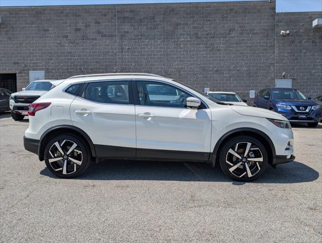 2022 Nissan Rogue Sport SL AWD Xtronic CVT