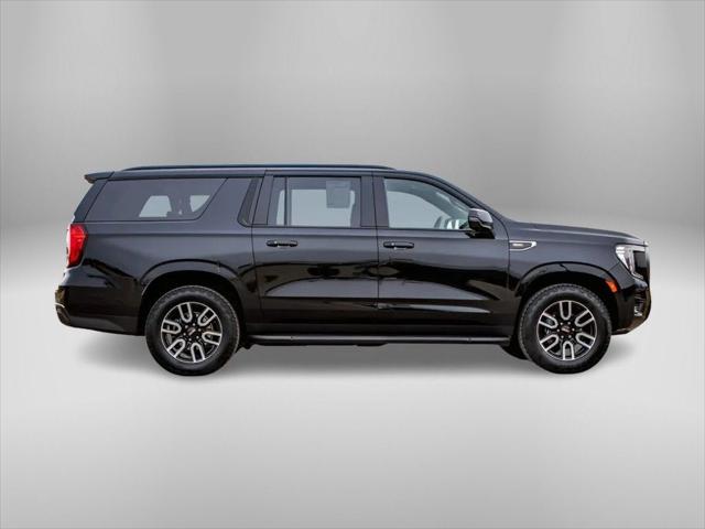 2022 GMC Yukon XL 4WD AT4