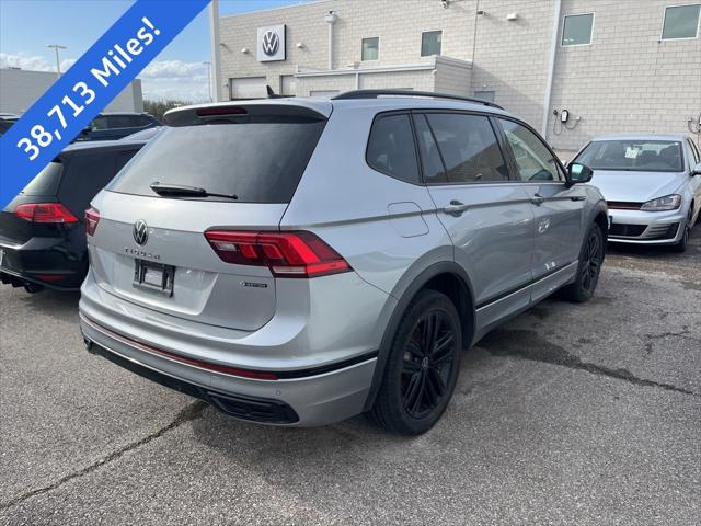 2022 Volkswagen Tiguan 2.0T SE R-Line Black