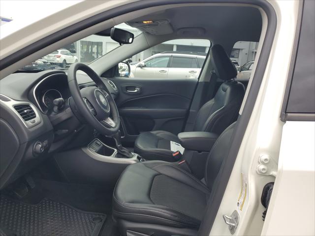 2018 Jeep Compass Latitude FWD