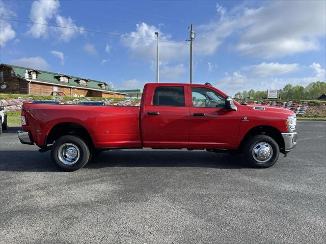 2024 RAM Ram 3500 RAM 3500 TRADESMAN CREW CAB 4X4 8 BOX