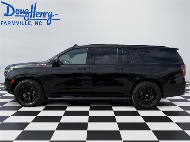 2022 Chevrolet Suburban 4WD Z71