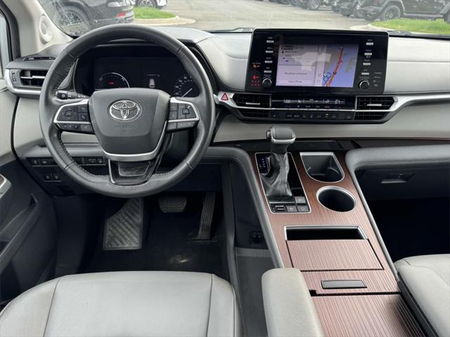 2021 Toyota Sienna XLE