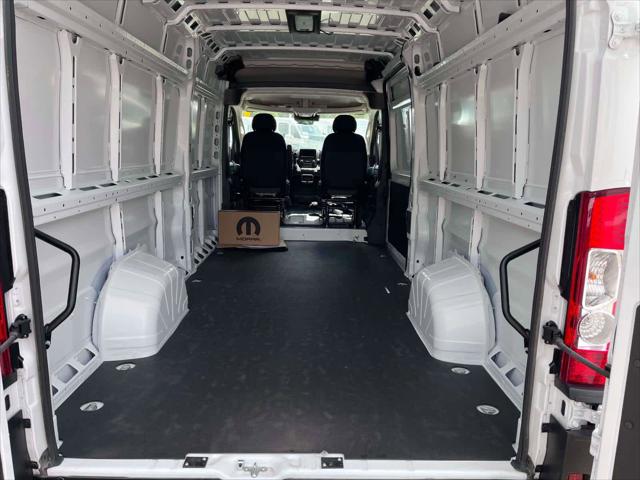 2024 Ram ProMaster Cargo Van Tradesman High Roof 159" WB EXT w/Pass Seat