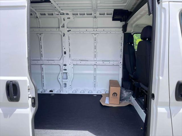 2024 Ram ProMaster Cargo Van Tradesman High Roof 159" WB EXT w/Pass Seat