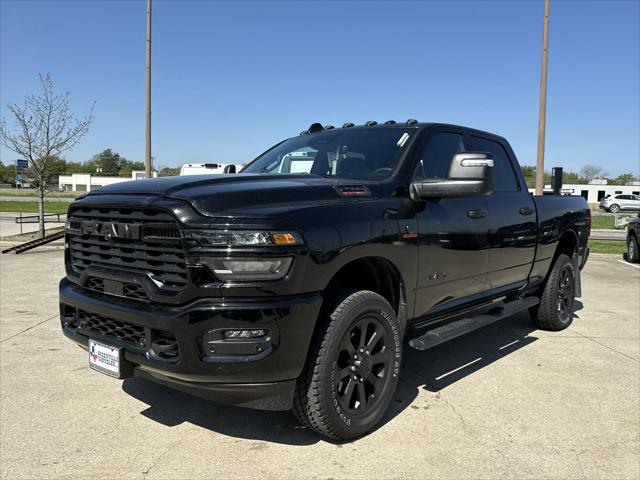 2025 RAM 2500 Big Horn Crew Cab 4x4 64 Box