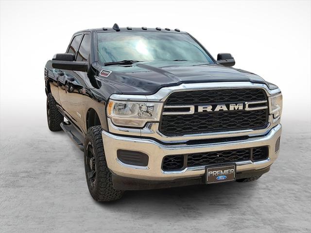 2020 RAM 2500 Tradesman Crew Cab 4X4 8 Box