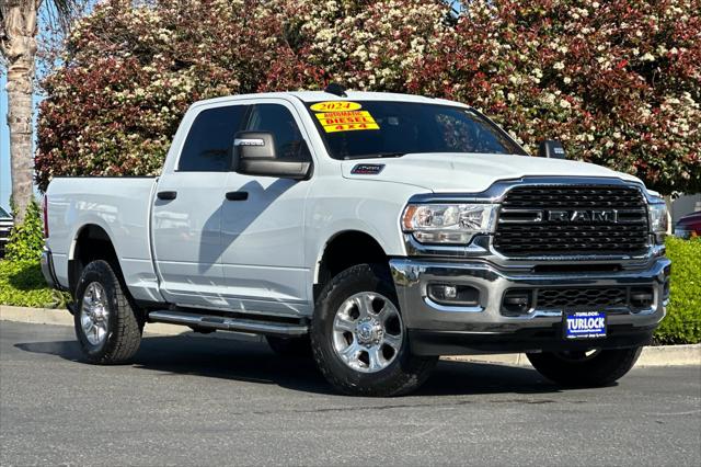 2024 RAM 2500 Big Horn Crew Cab 4x4 64 Box