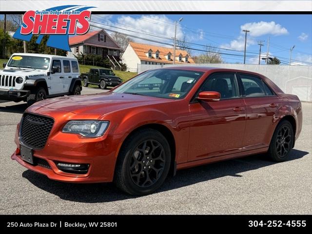 2021 Chrysler 300 Touring L AWD