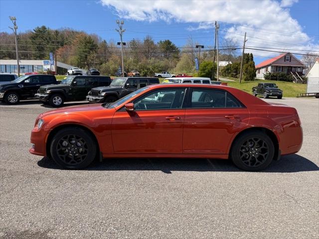 2021 Chrysler 300 Touring L AWD
