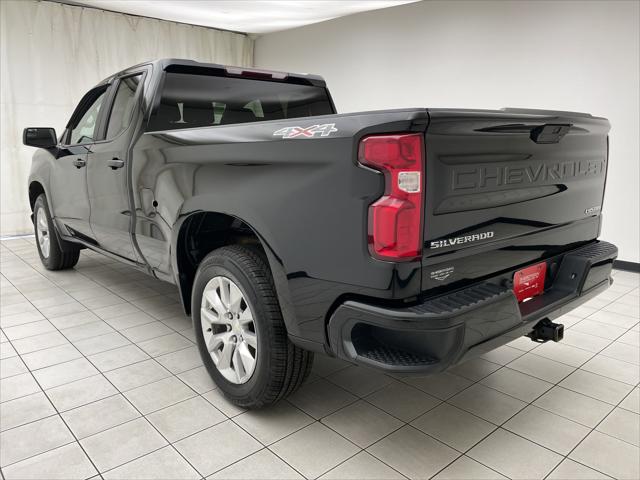2020 Chevrolet Silverado 1500 4WD Double Cab Standard Bed Custom