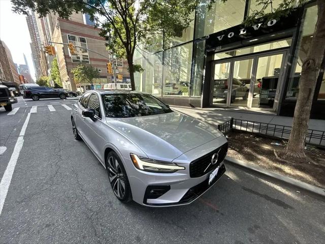 2022 Volvo S60 B5 Momentum for sale in New York, NY